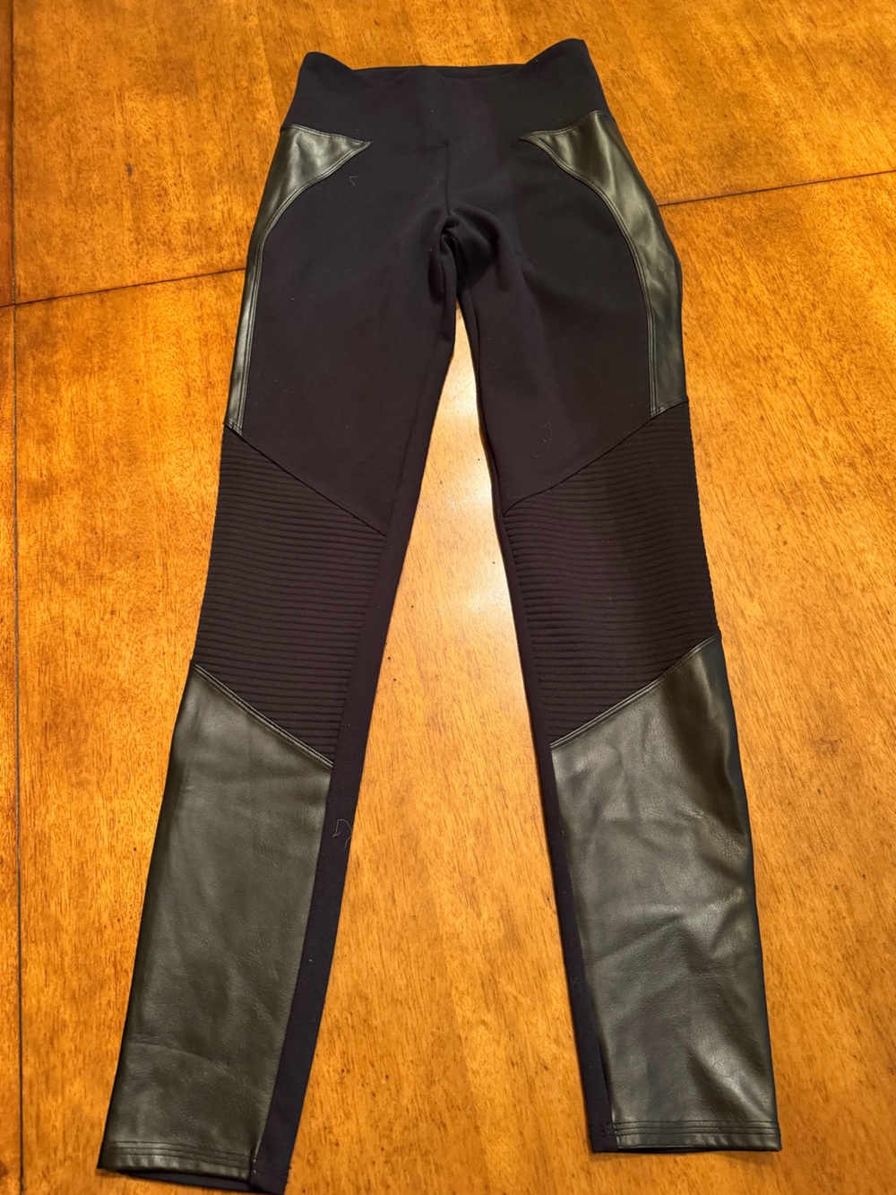 Assets By Spanx Black Seamless Shaping Leggings